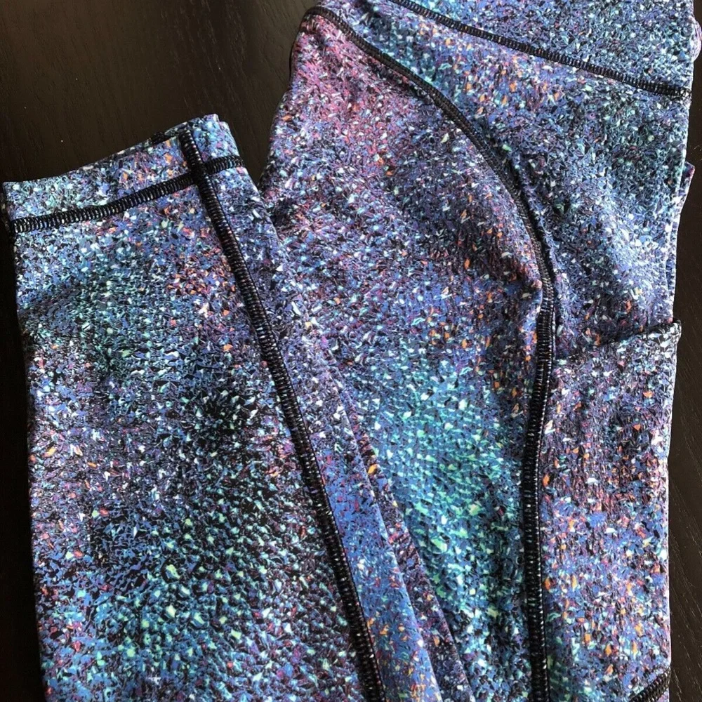Lululemon Speed Tight Rainbow Splatter Mermaid Legging Non Reflective Size6 NWT! - Picture 9 of 10